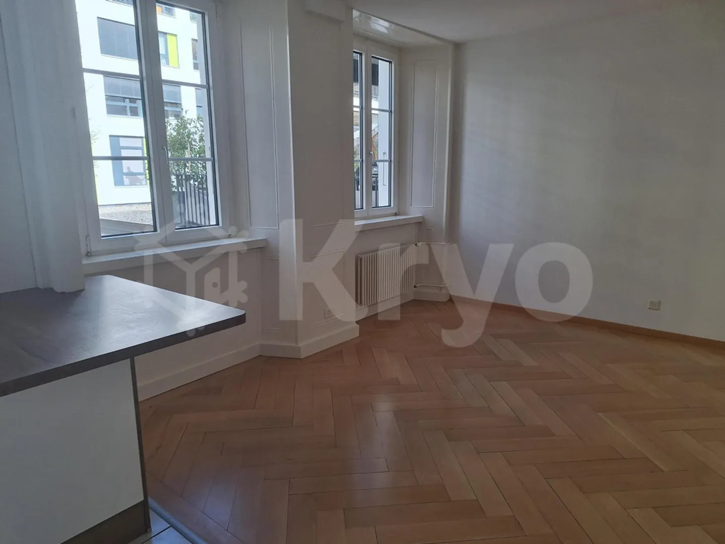 BEL APPARTAMENTO 83 M2 CON 3 STANZE IN CENTRO CON BALCONE - Foto 3 di 12
