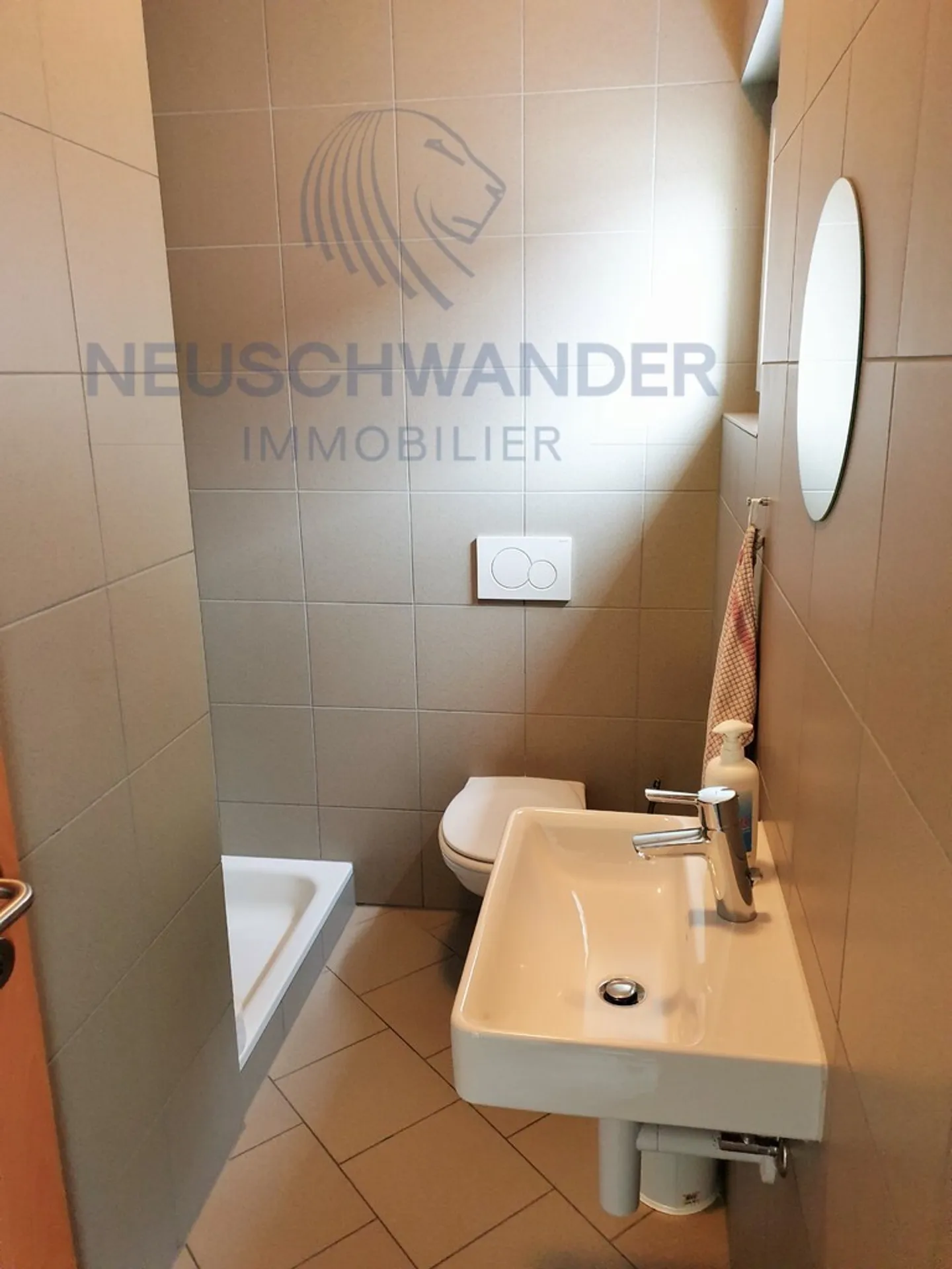 In the heart of the countryside studio 1.5 rooms on 35 m2 - Photo 3 of 7