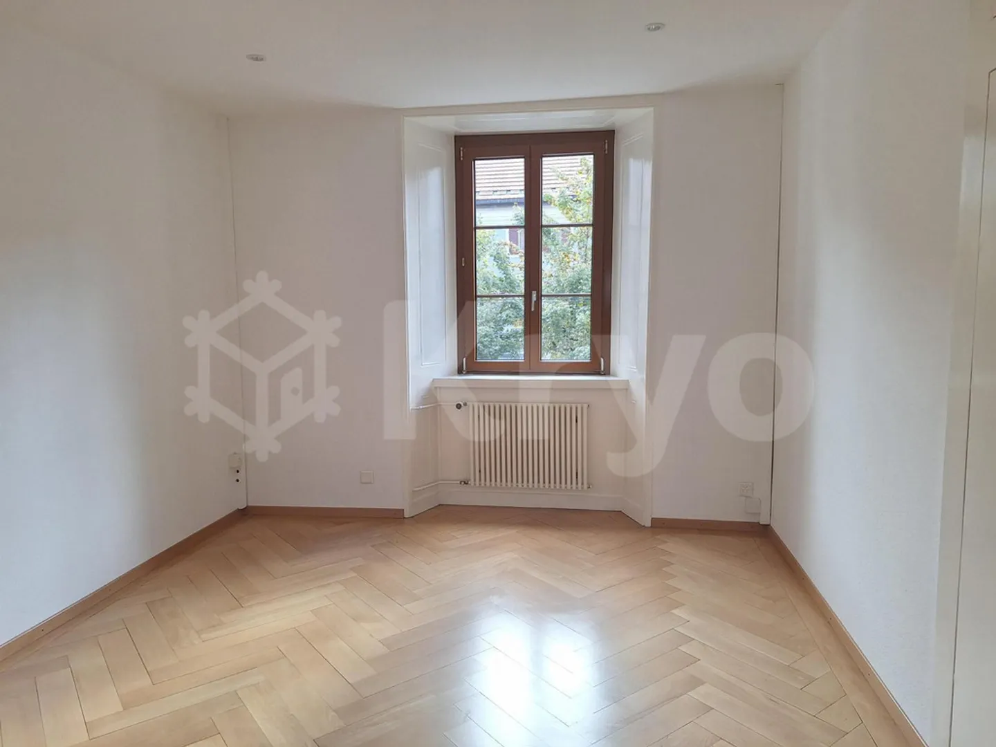 BEL APPARTAMENTO 83 M2 CON 3 STANZE IN CENTRO CON BALCONE - Foto 8 di 12