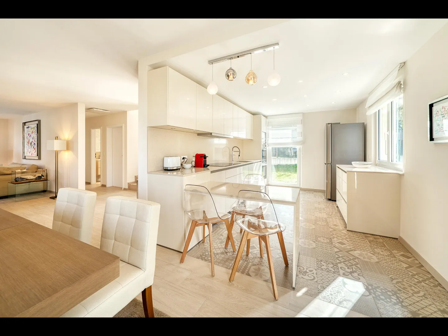 Charming Family Home - Photo 6 of 6