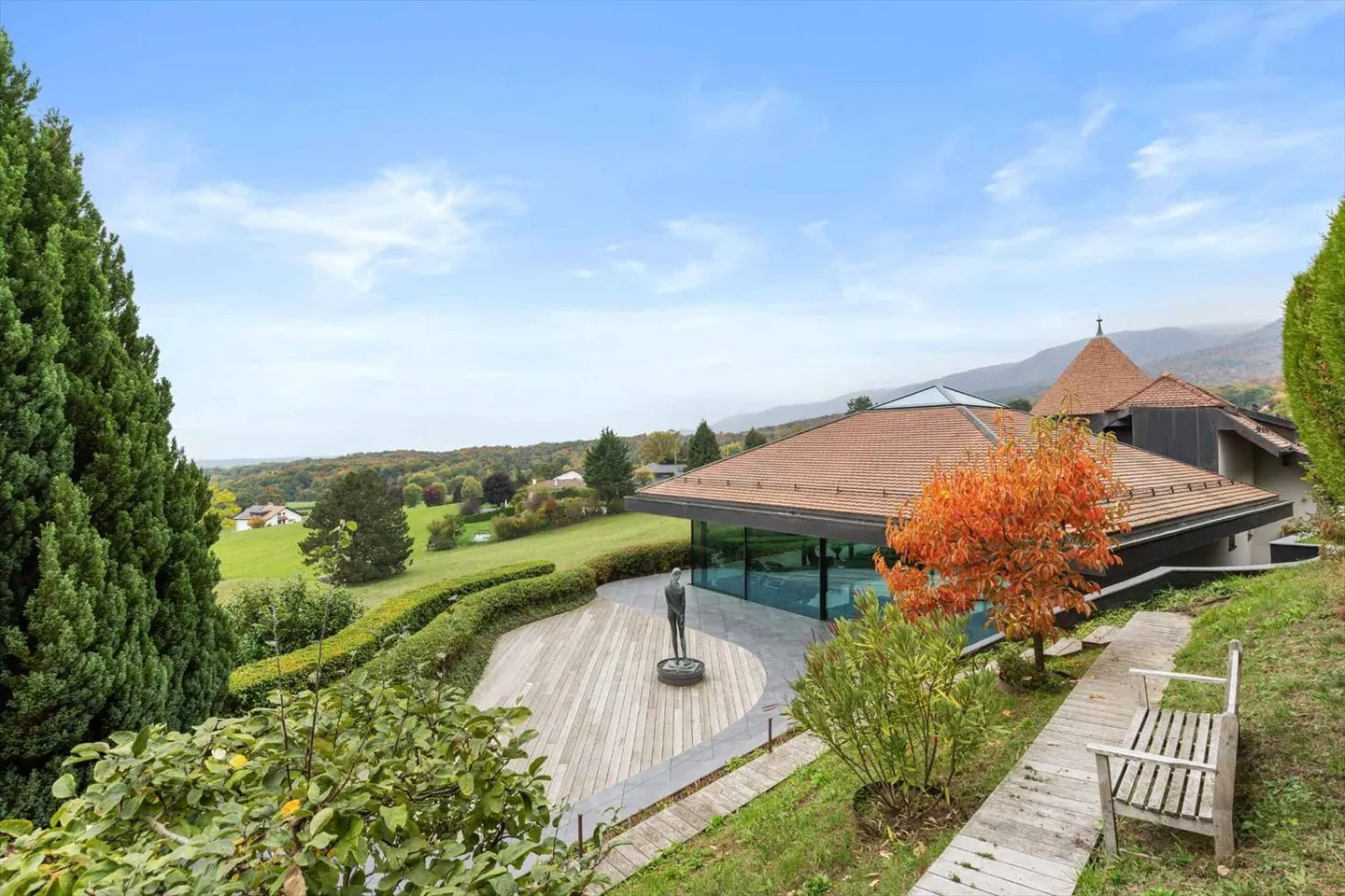 Extraordinary property with indoor pool and view of Lake Geneva - Photo 8 of 13