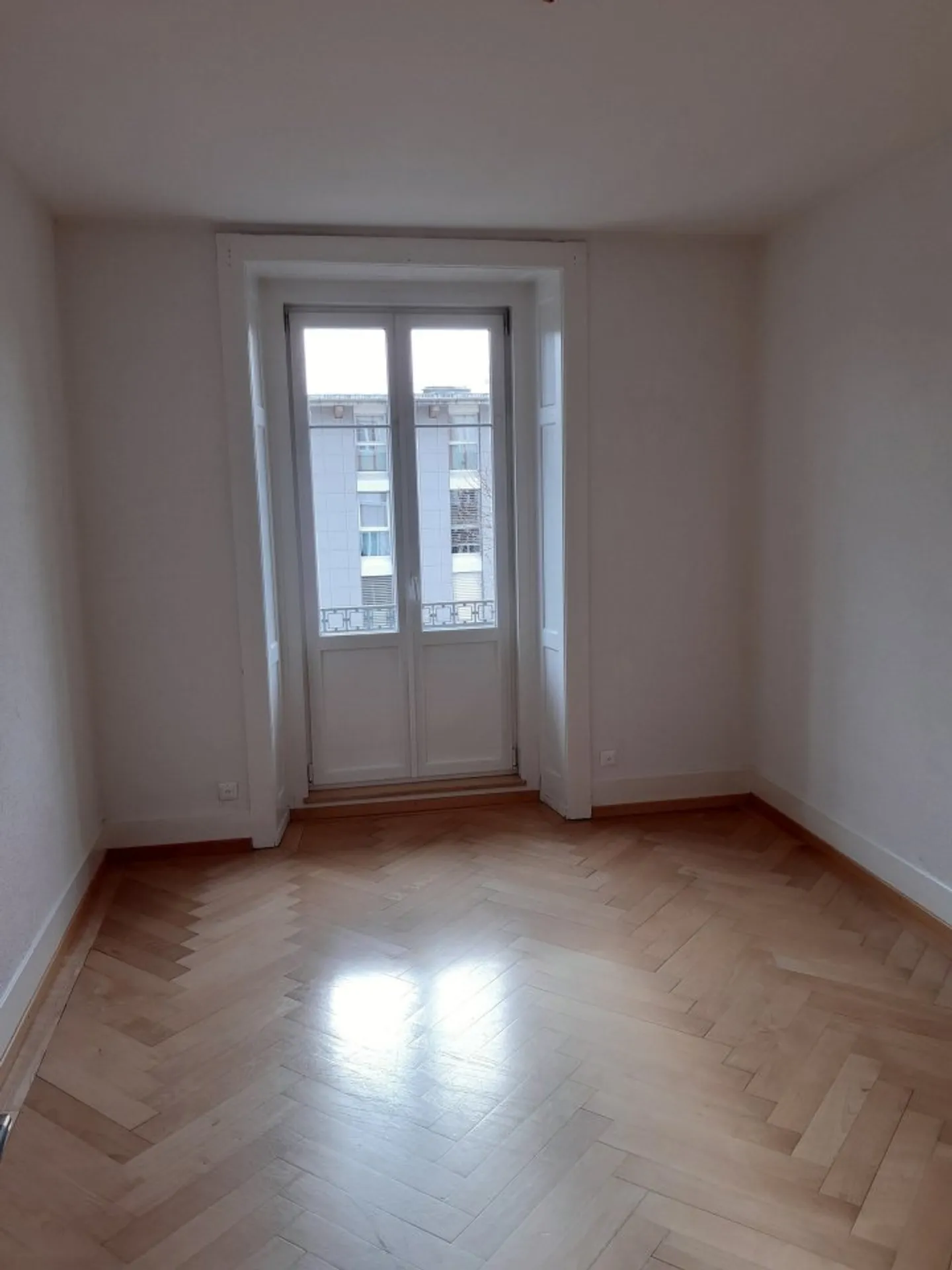 00047 - Appartamento 4 Camere - Charrière 44 - La Chaux-de-Fonds - Foto 3 di 6