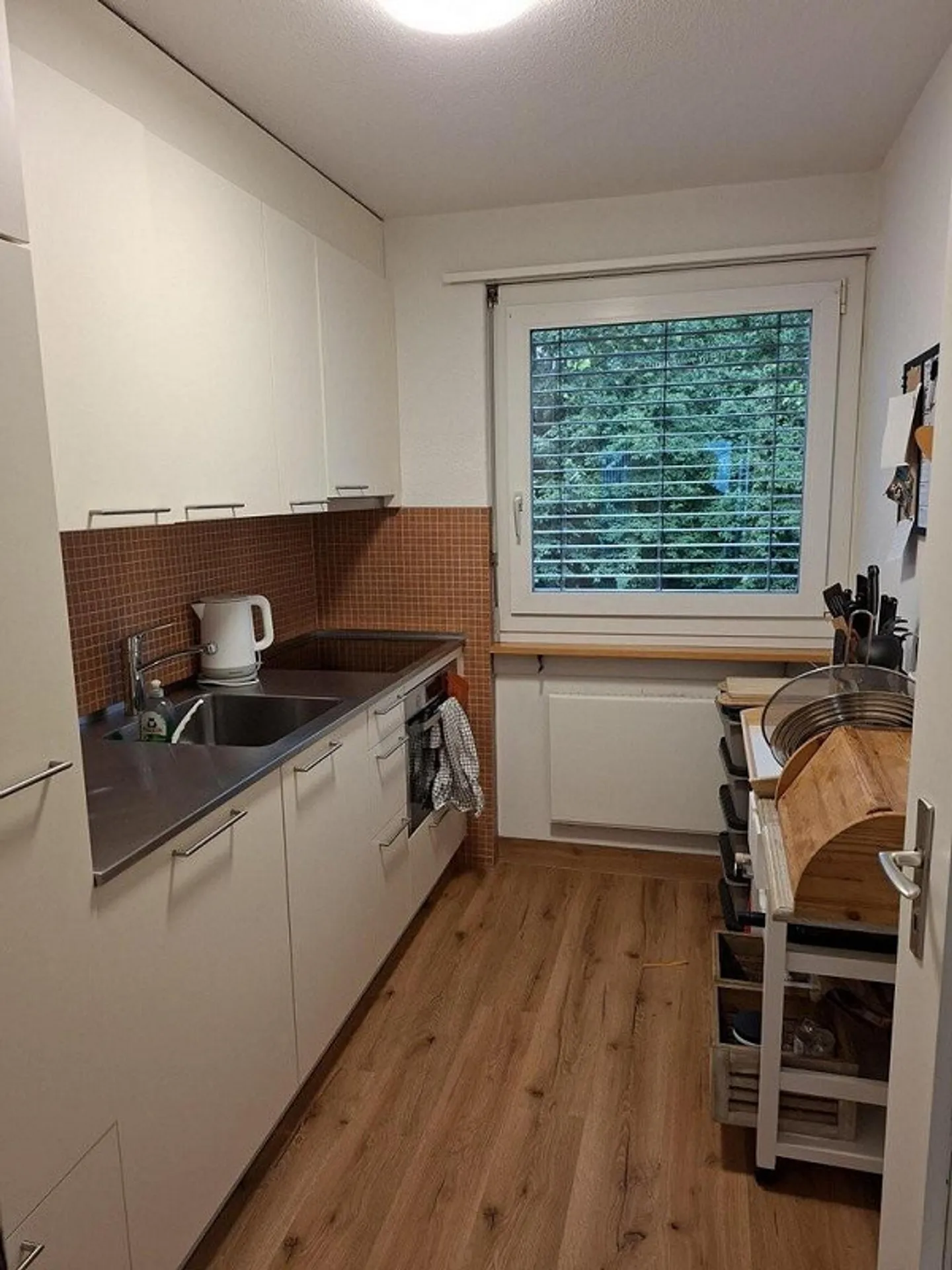 Appartamento accogliente di 3,5 stanze in una posizione comoda - Foto 3 di 8