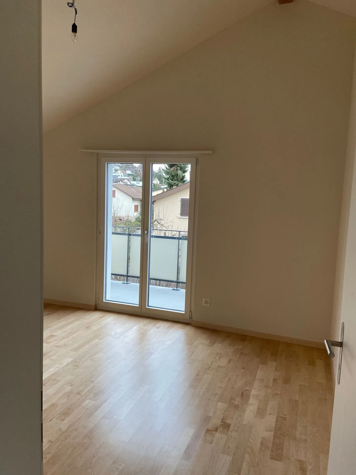 Casa unifamiliare di 4,5 locali con grande giardino a Gränichen - Foto 4 di 13