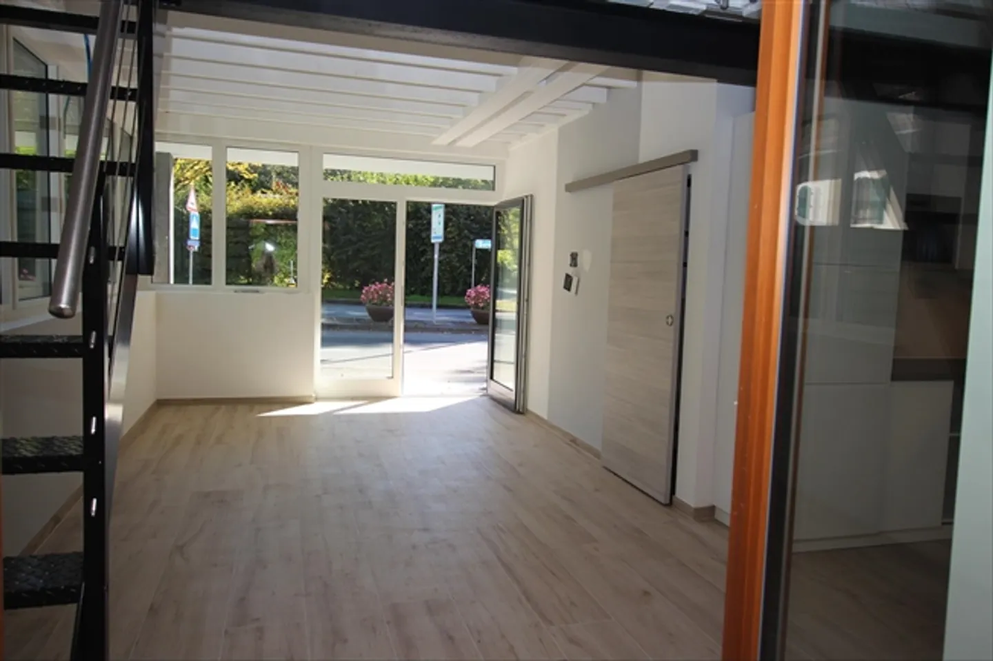 3.5-Room Apartment - Photo 7 of 9