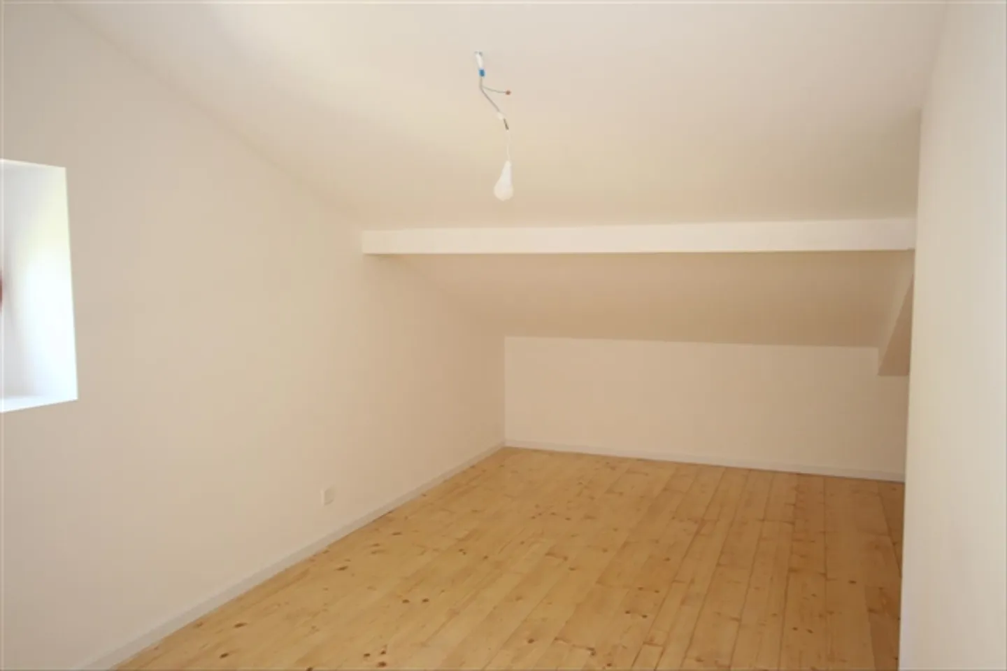 3.5-Room Apartment - Photo 9 of 9