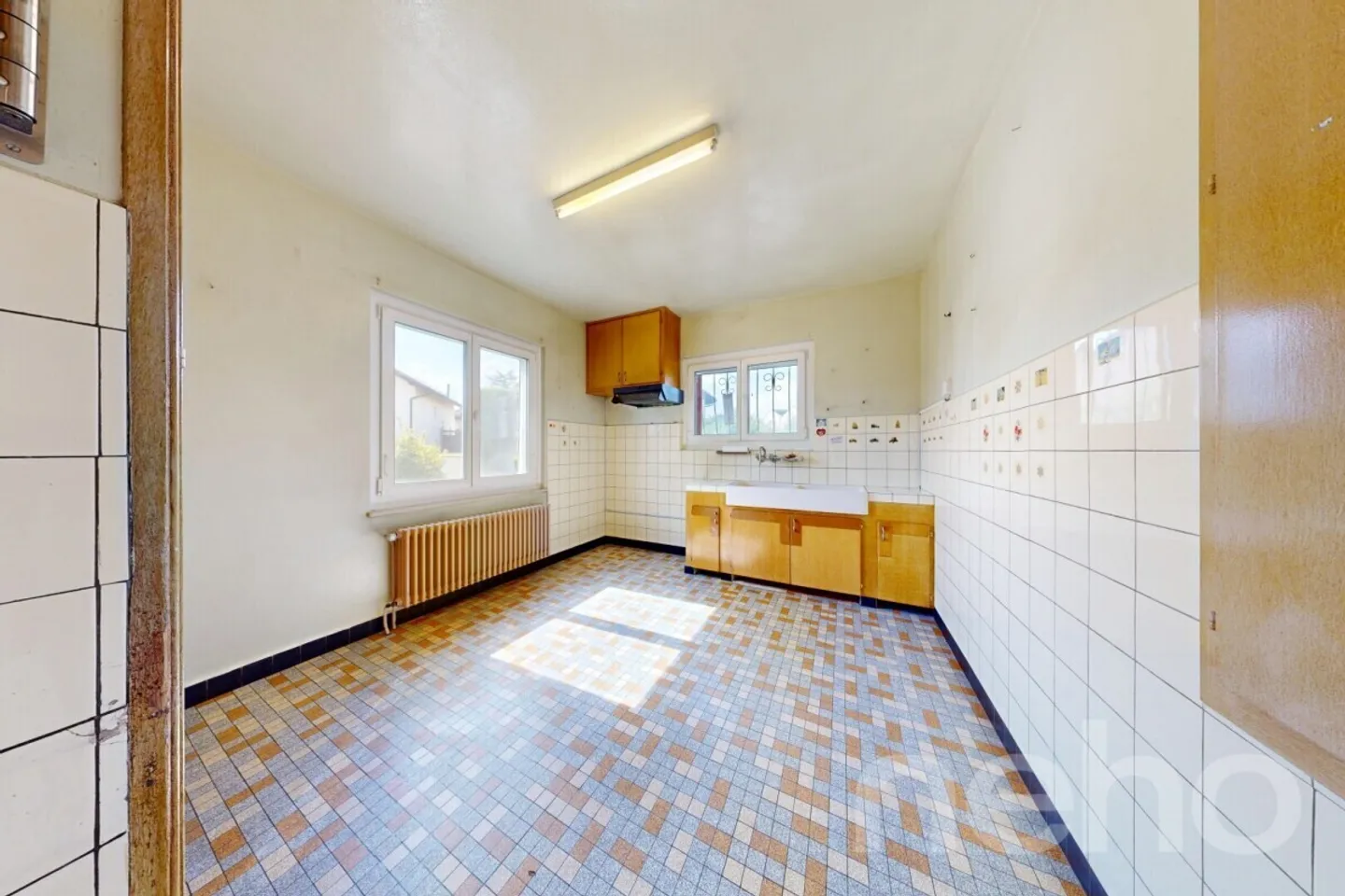 Charming individual villa on a plot of 1,297 m2 - Photo 5 of 12