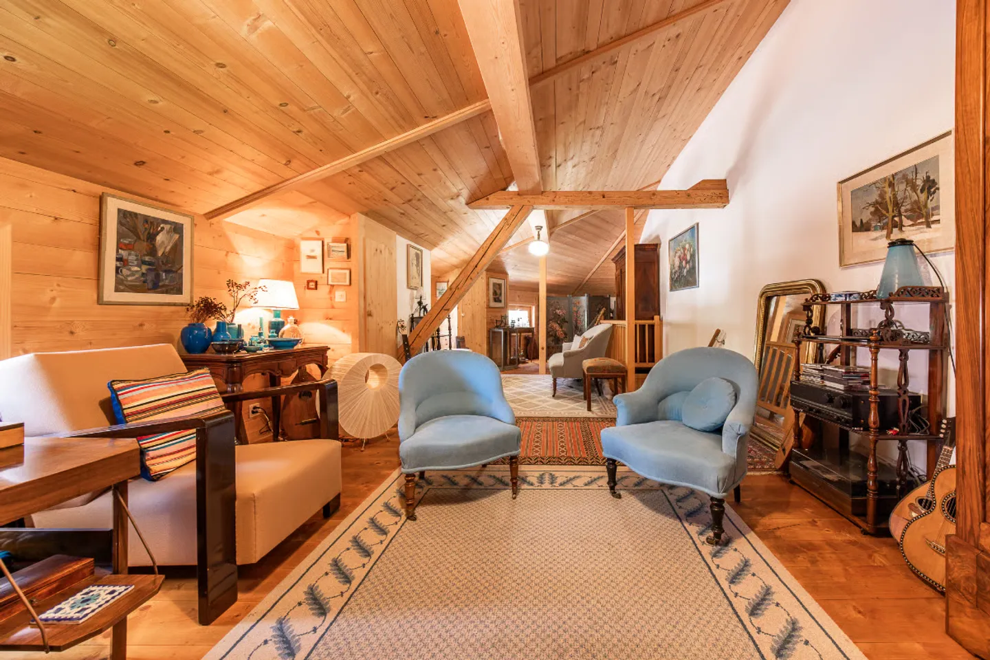 Charaktervolles Dorfhaus zwischen Bulle und Gstaad - Foto 5 von 13