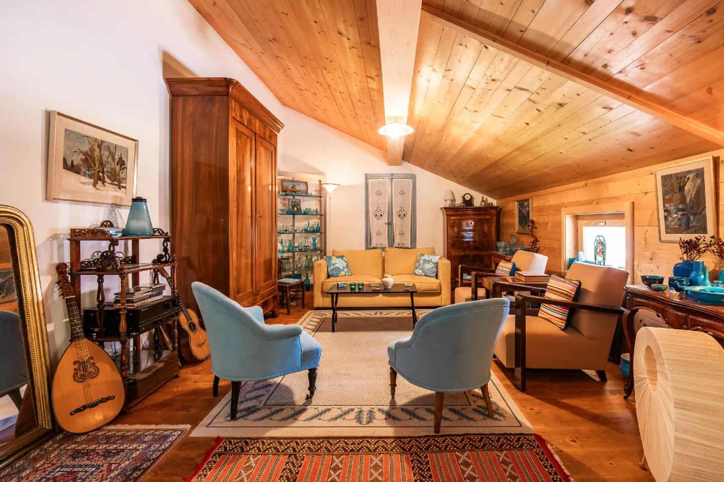 Charaktervolles Dorfhaus zwischen Bulle und Gstaad - Foto 6 von 13
