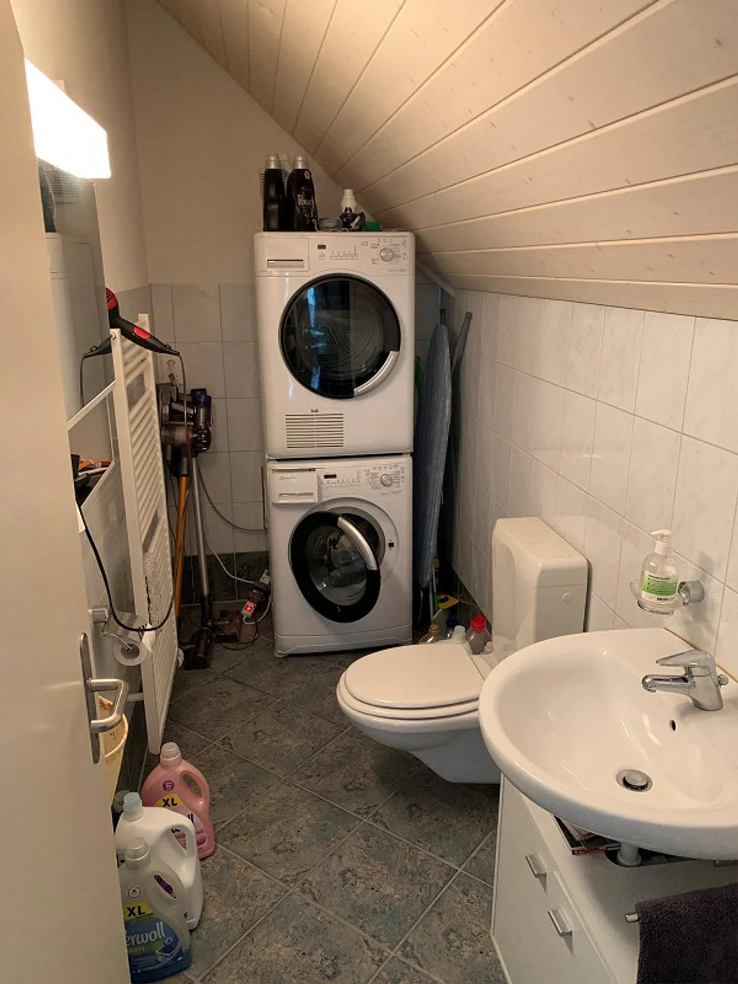 Beautiful bright 4.5 room apartment - Photo 8 of 21