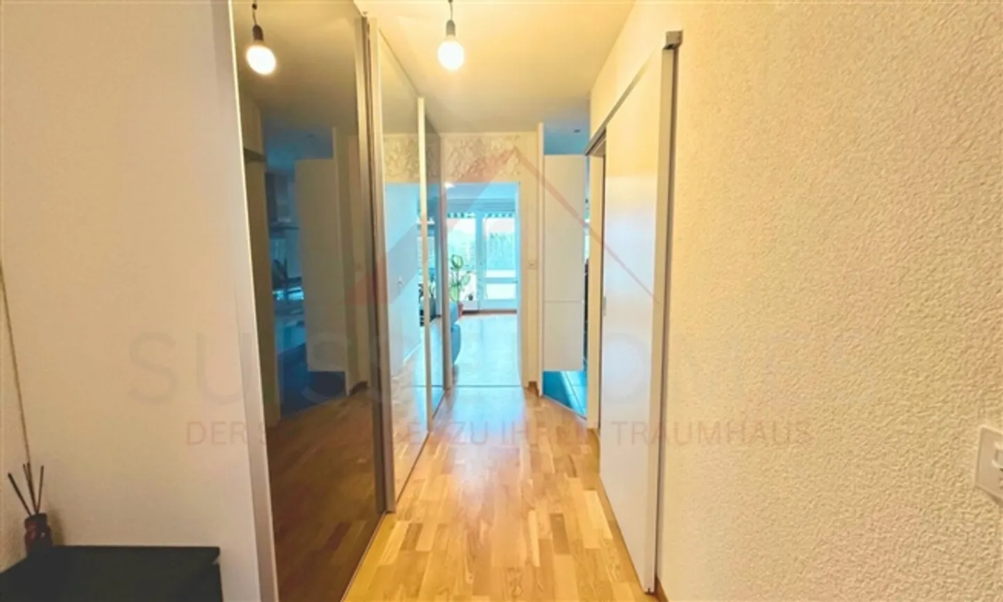 «Stilvolle 3.5-Zimmer-Wohnung in Burgdorf - ruhig gelegen, modern renoviert und ideal angebunden» - Foto 3 di 16