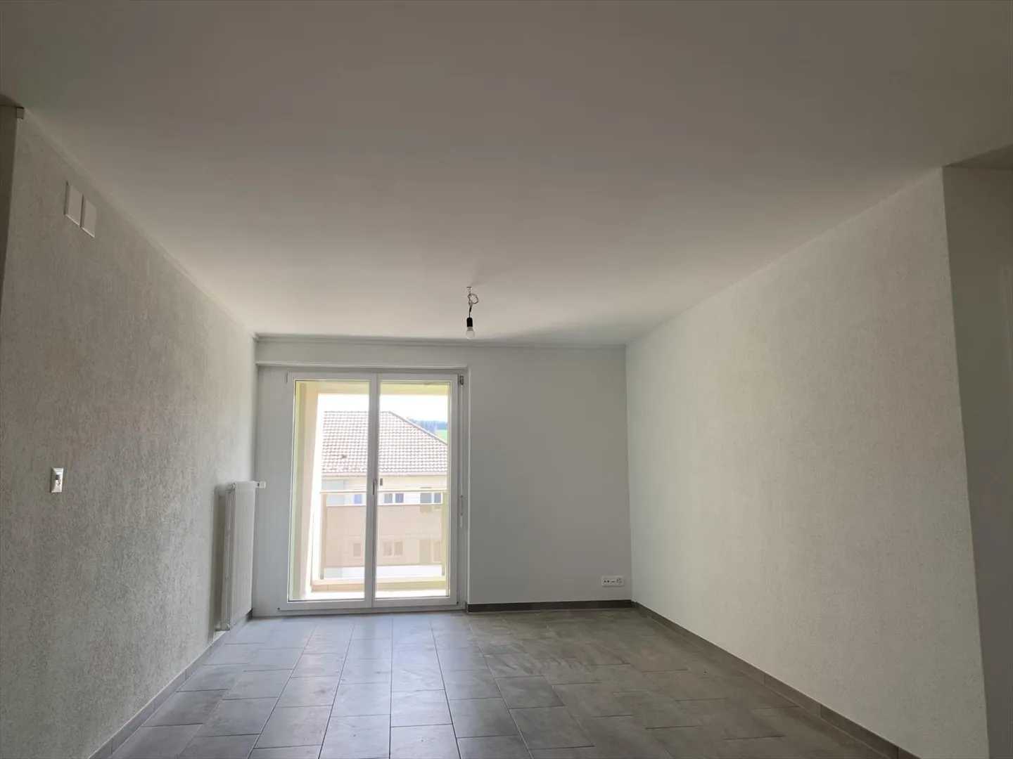 Appartement 4 pièces - Photo 3 sur 10