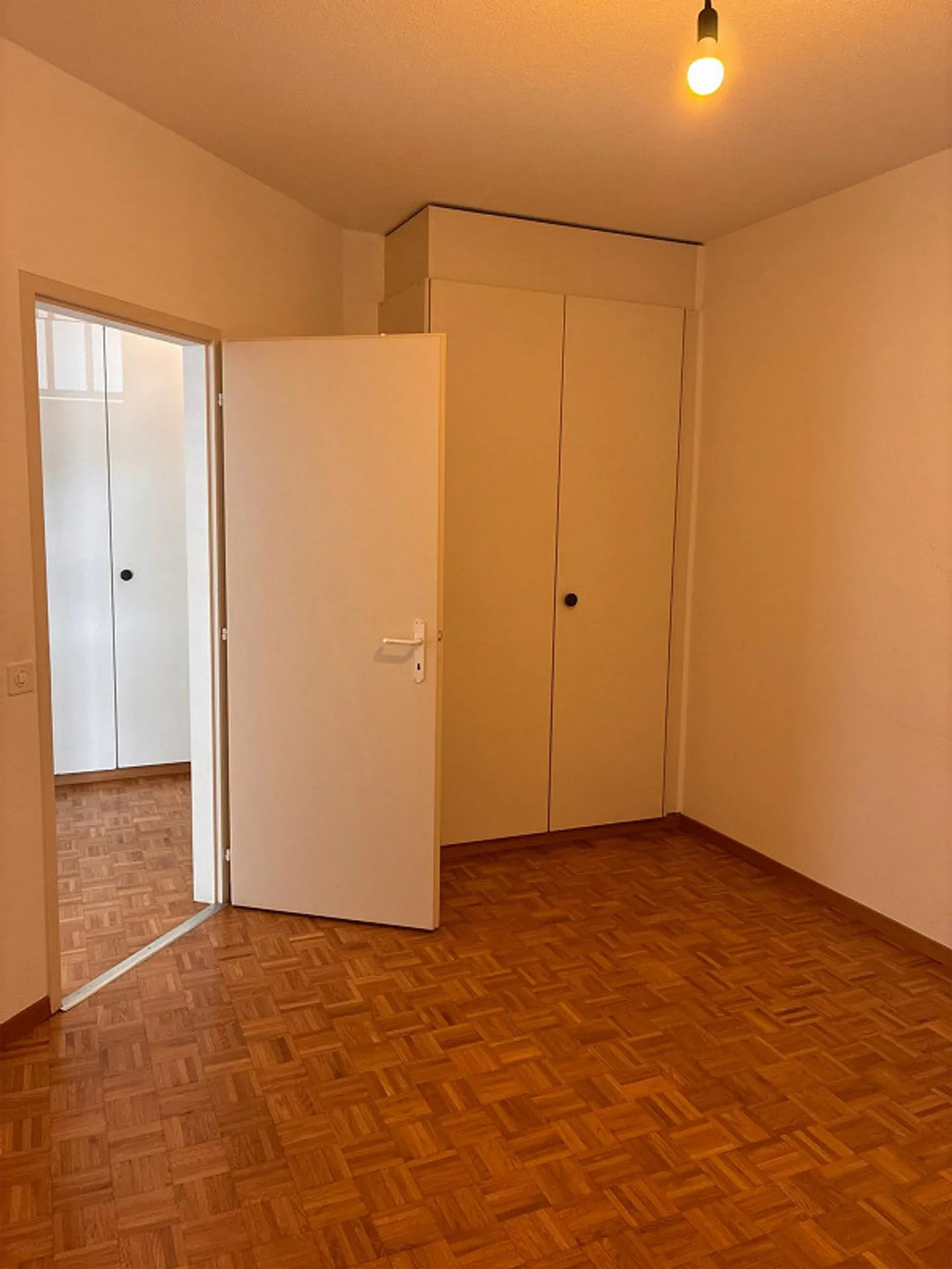 4-room apartment near Cornavin station - Photo 6 of 9