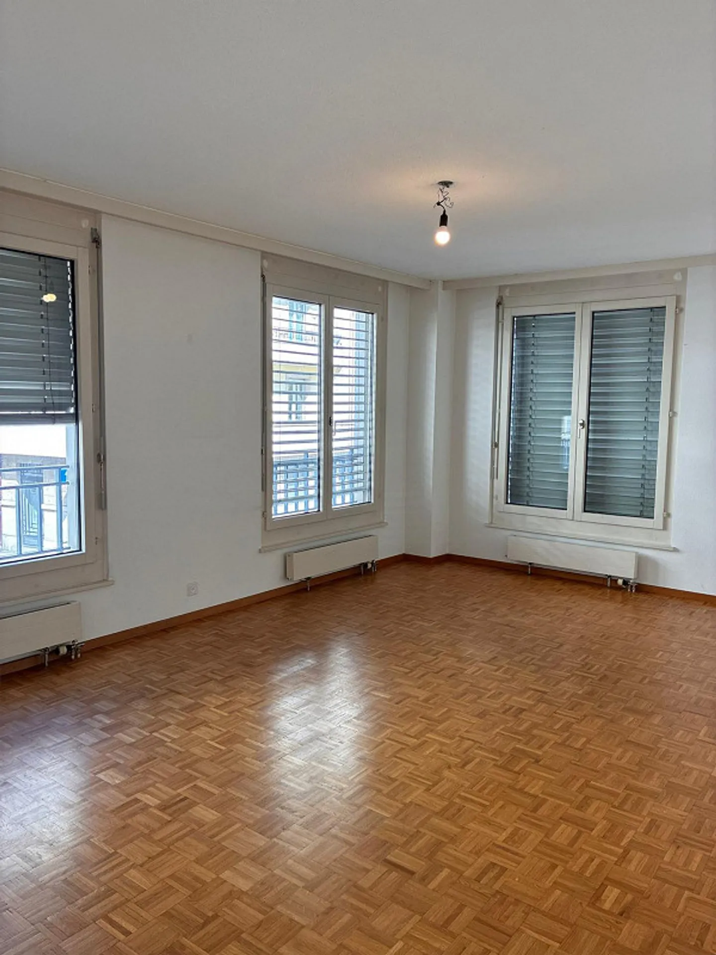 4-room apartment near Cornavin station - Photo 7 of 9