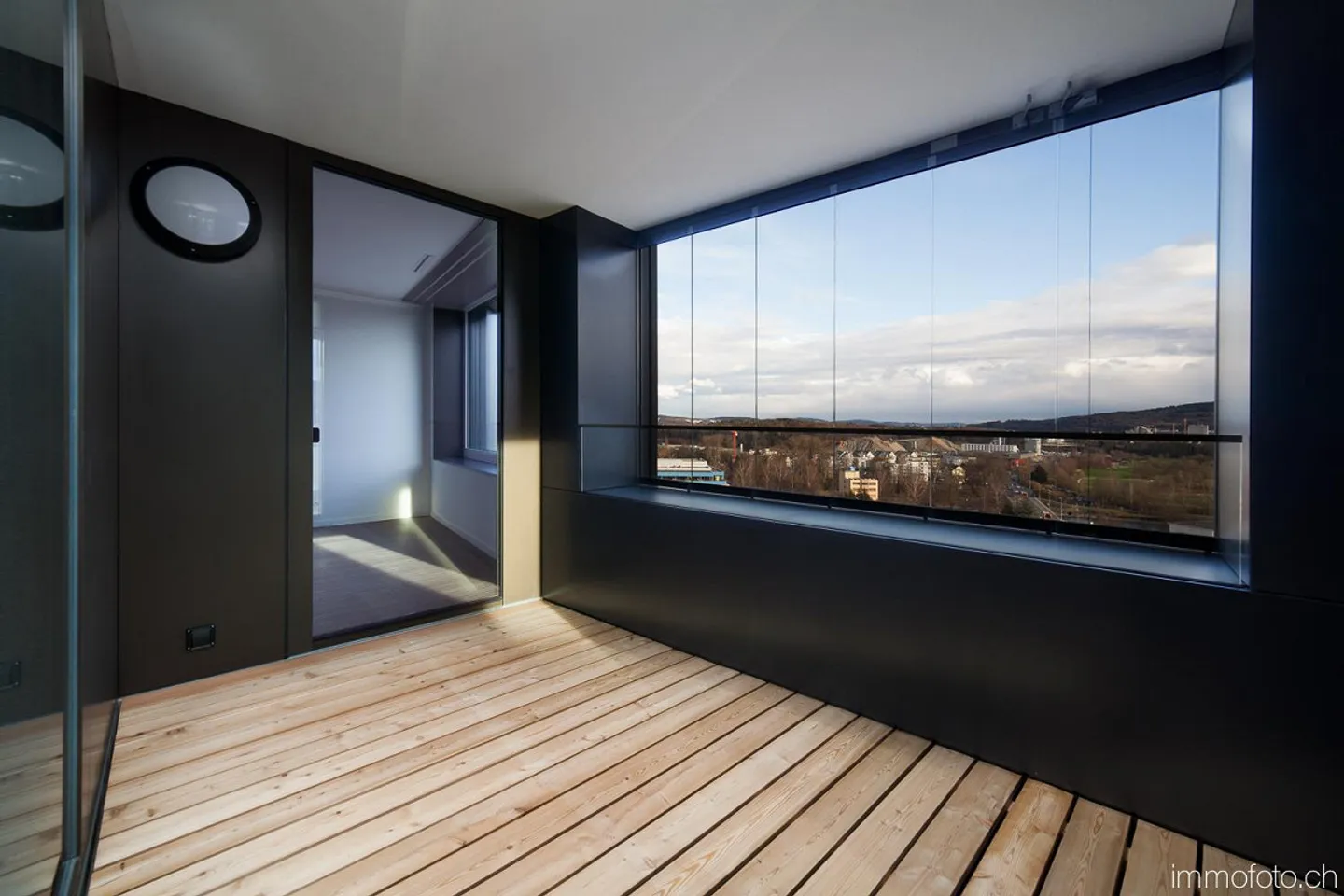 Appartement exclusif de 3,5 pièces avec vue imprenable - Photo 5 sur 13
