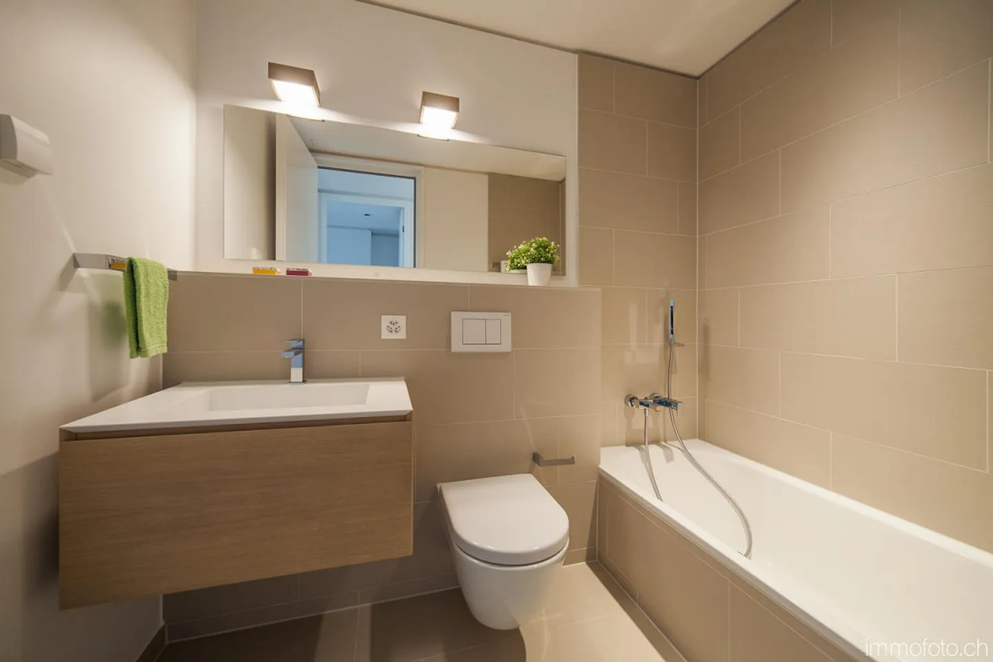 Appartement exclusif de 3,5 pièces avec vue imprenable - Photo 6 sur 13