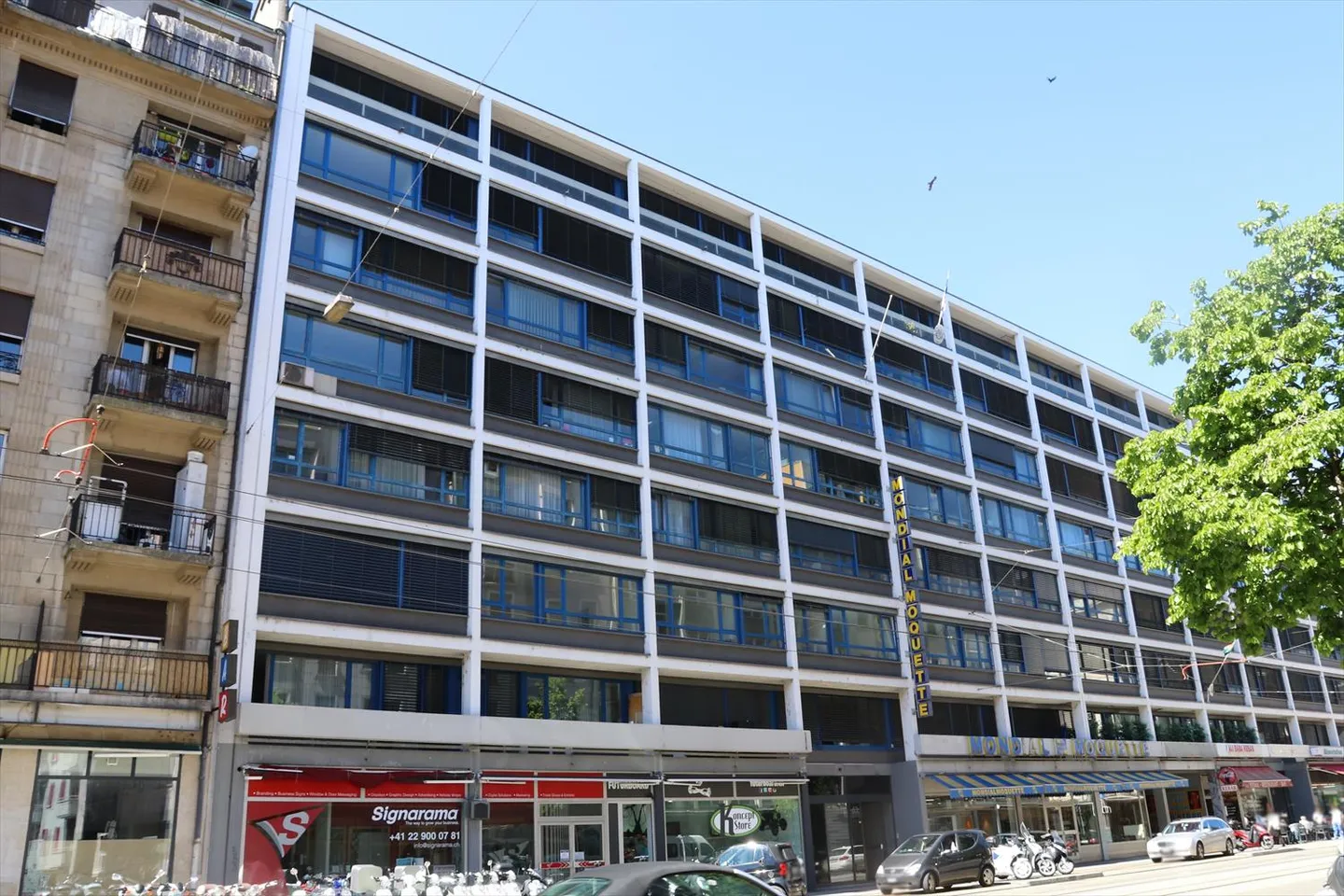 Charmant Lieu Couverte - Photo 1 sur 1