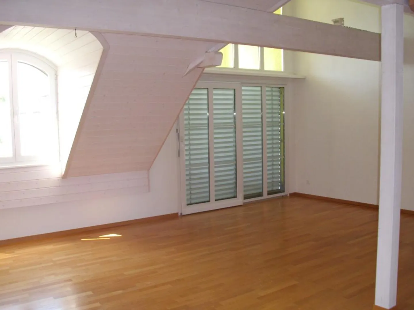 Beautiful bright 4.5 room apartment - Photo 14 of 21