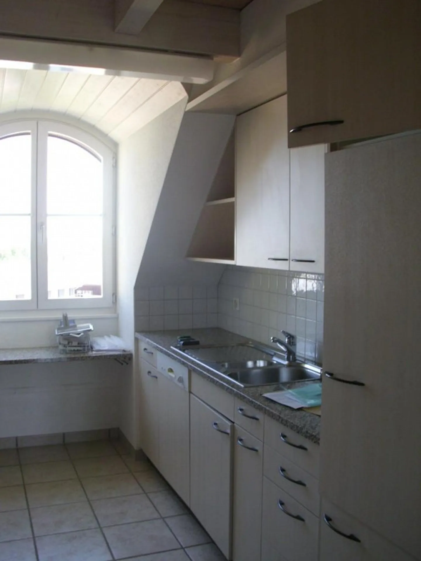 Beautiful bright 4.5 room apartment - Photo 16 of 21