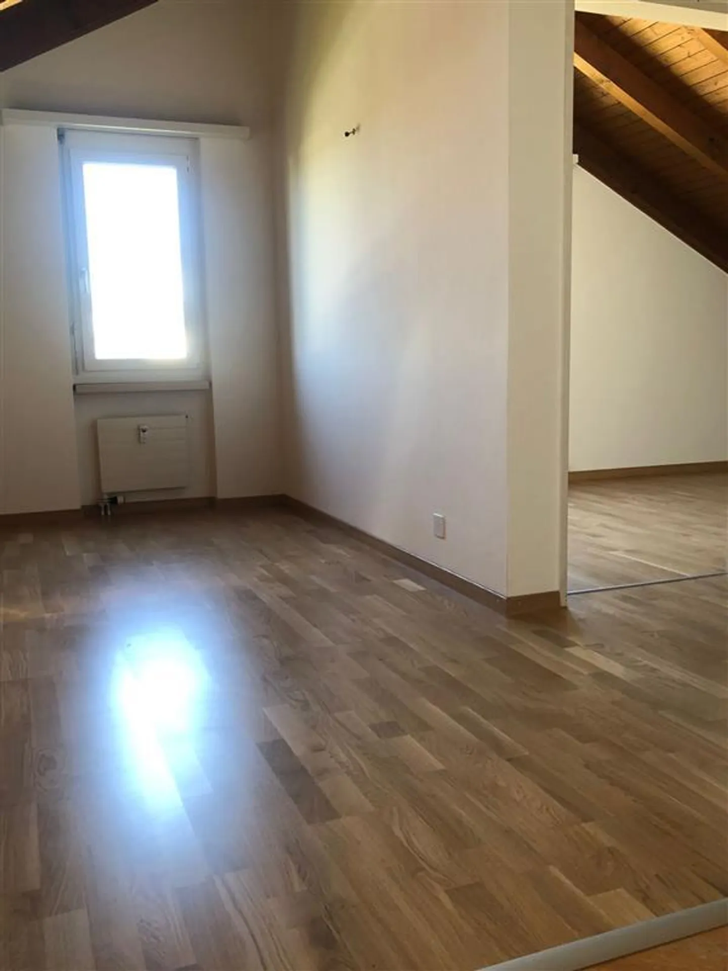 Two-storey, spacious, just what you are looking for? - Photo 4 of 10