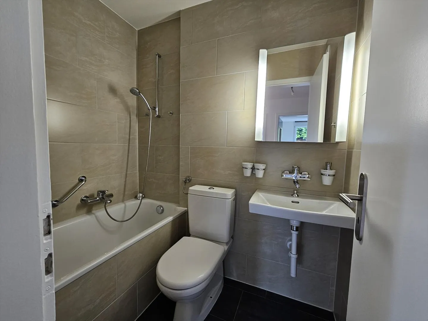 4-room apartment - Photo 9 of 15