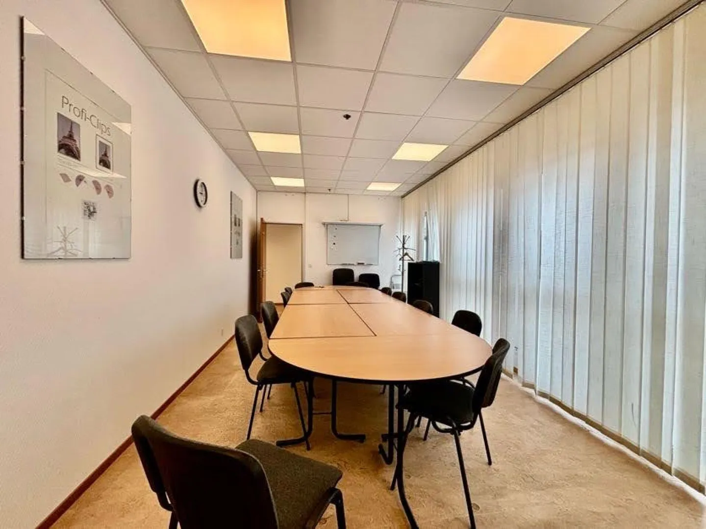 Commercial Space in Budron - Photo 3 of 9
