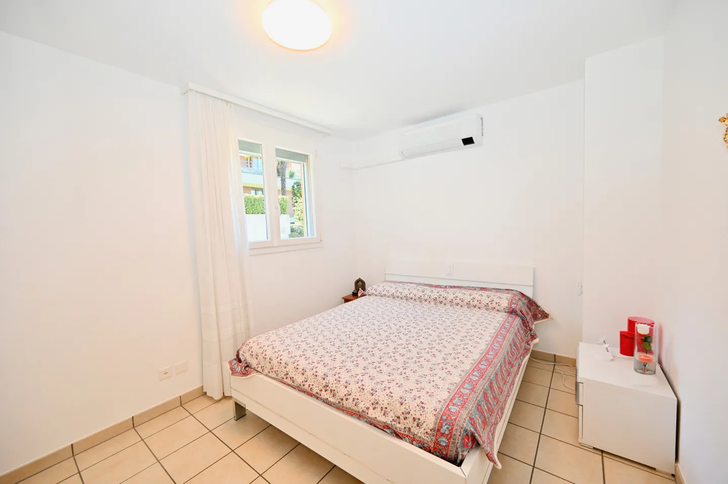 Elegante Villa mit Seeblick - Foto 18 von 27