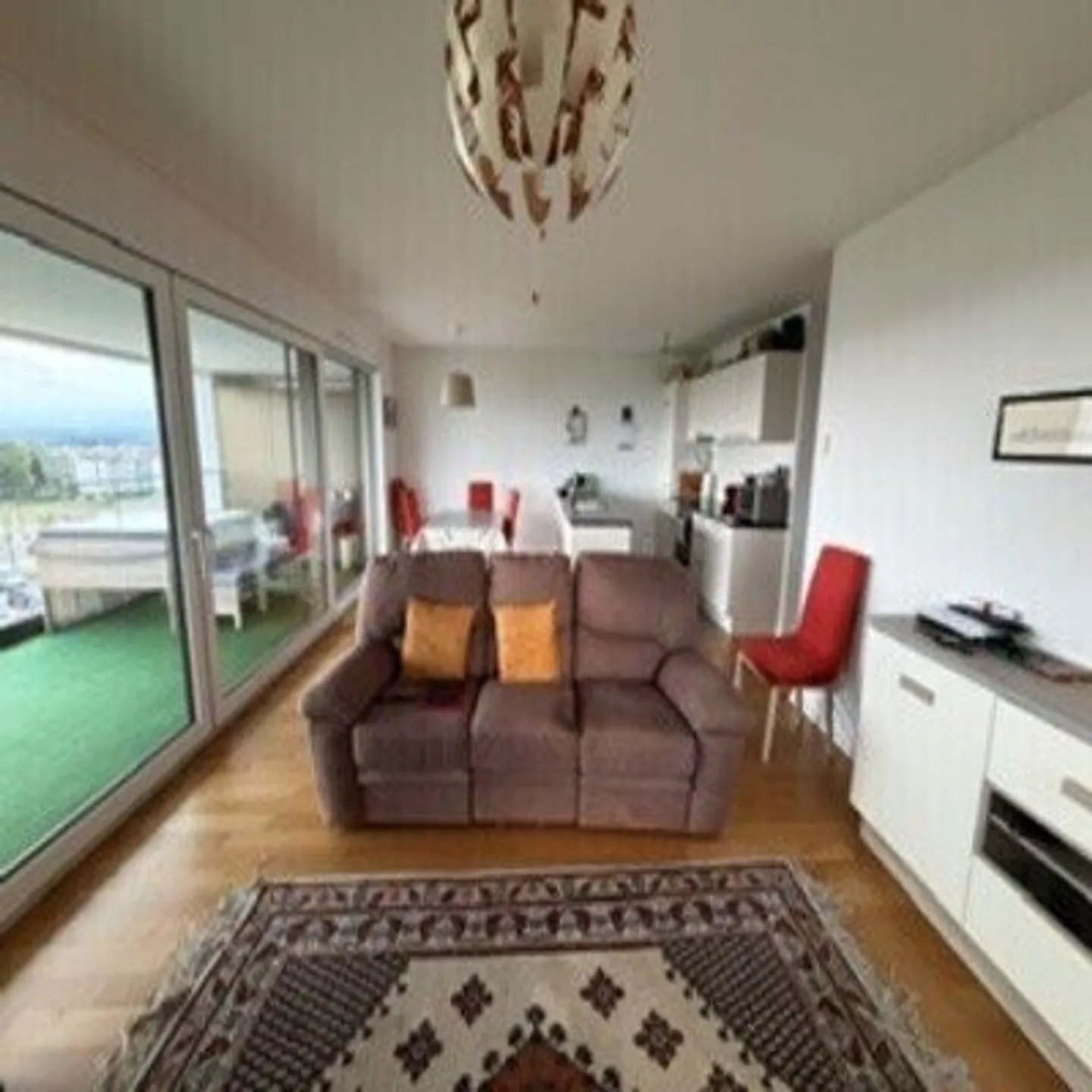 Modernes Apartment in Prilly - Foto 4 von 11
