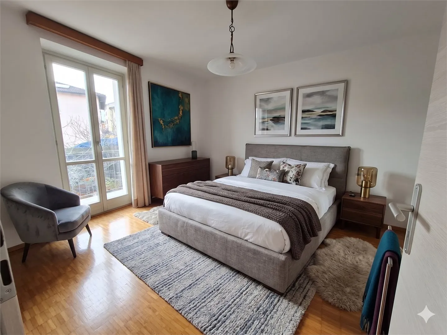 Charming Detached Apartment - Photo 15 of 20