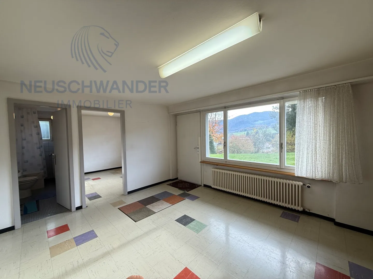 High potential for this villa with a plot of 2,962 m² - Photo 13 of 32