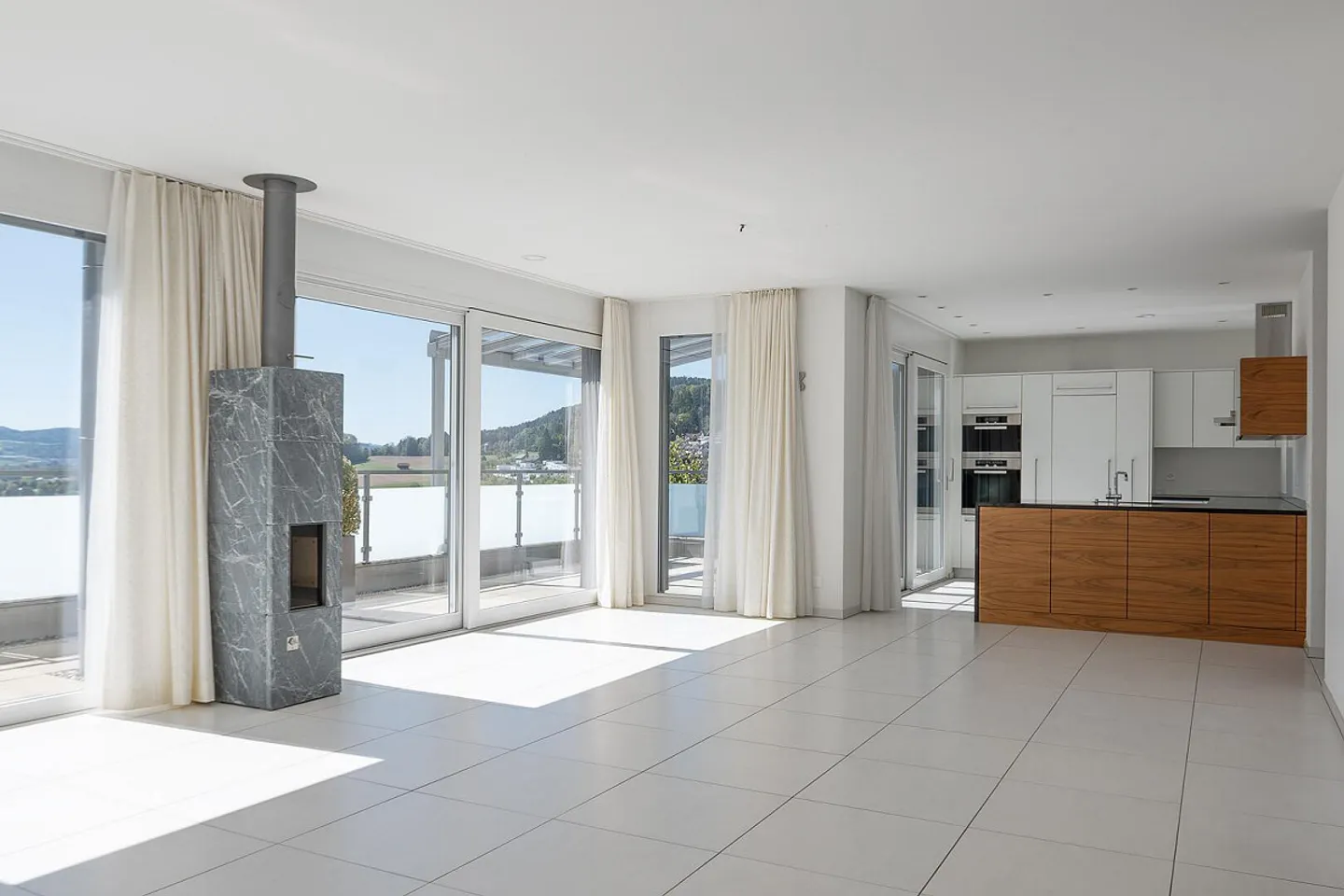 Geräumige Maisonette mit Aussicht - Foto 4 von 11