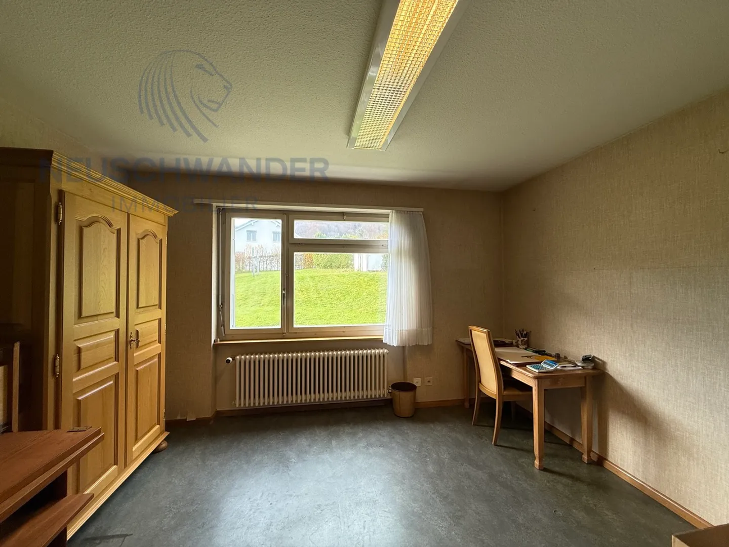 High potential for this villa with a plot of 2,962 m² - Photo 16 of 32