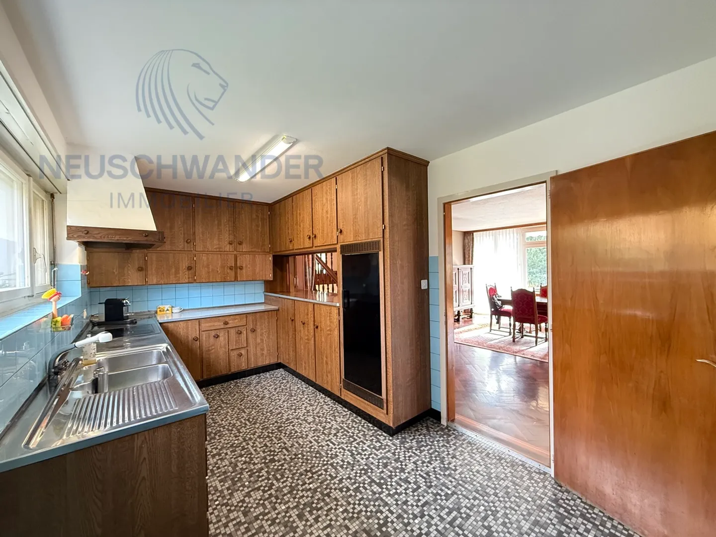 High potential for this villa with a plot of 2,962 m² - Photo 18 of 32