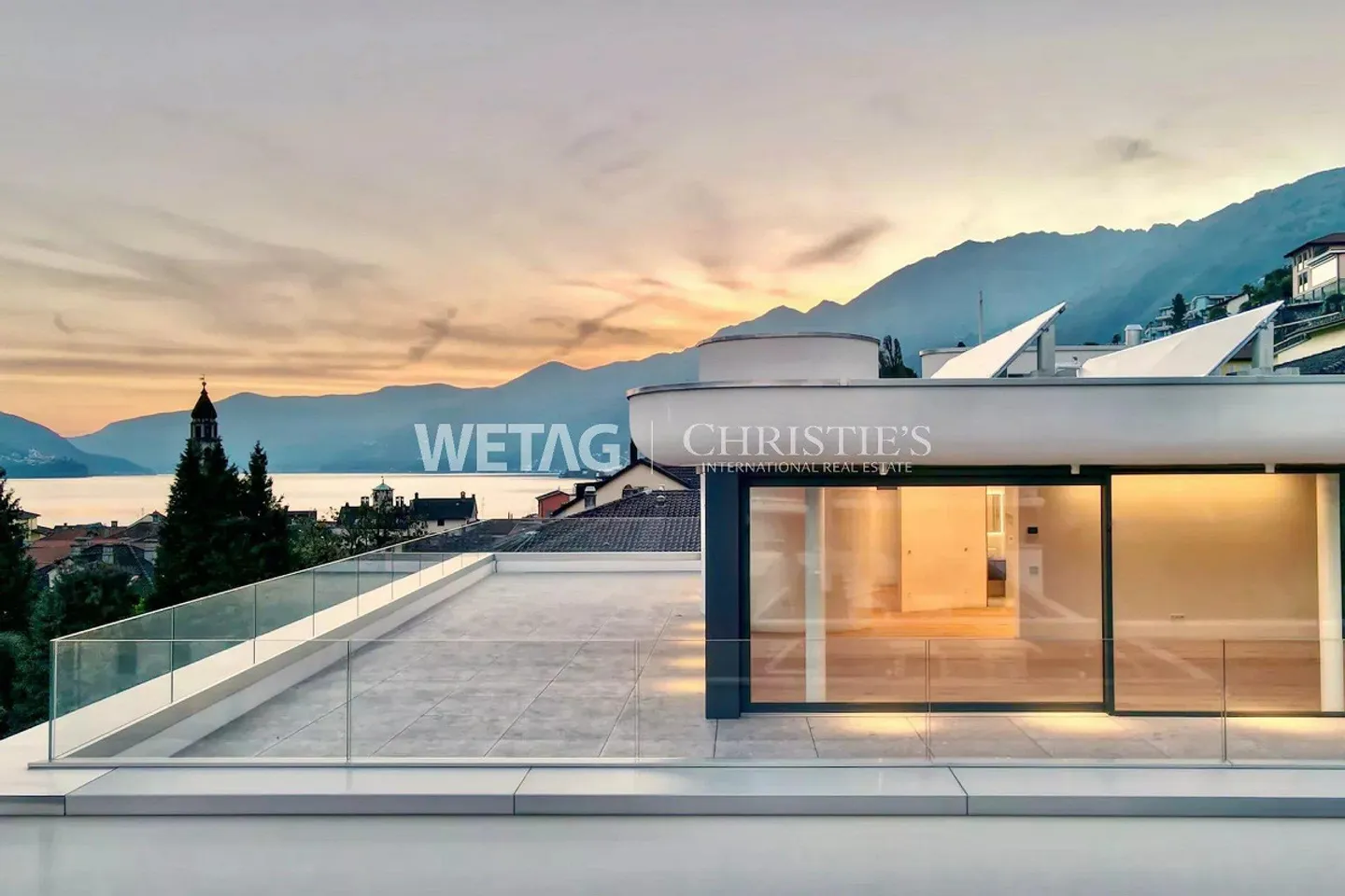 Luxueux appartement duplex de 5,5 pièces avec vue sur le lac Majeur à Ascona à vendre - Photo 1 sur 11