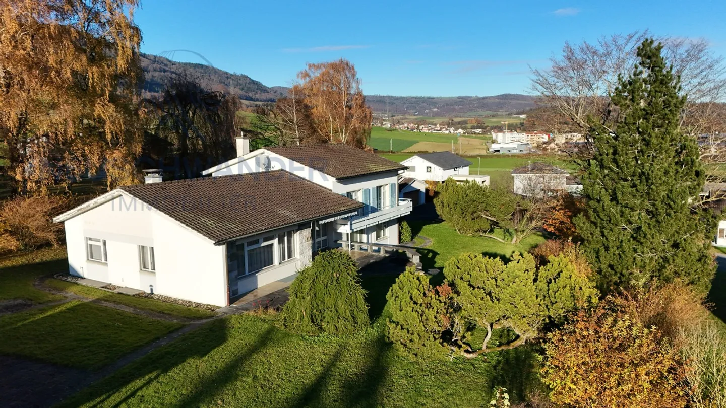 High potential for this villa with a plot of 2,962 m² - Photo 31 of 32