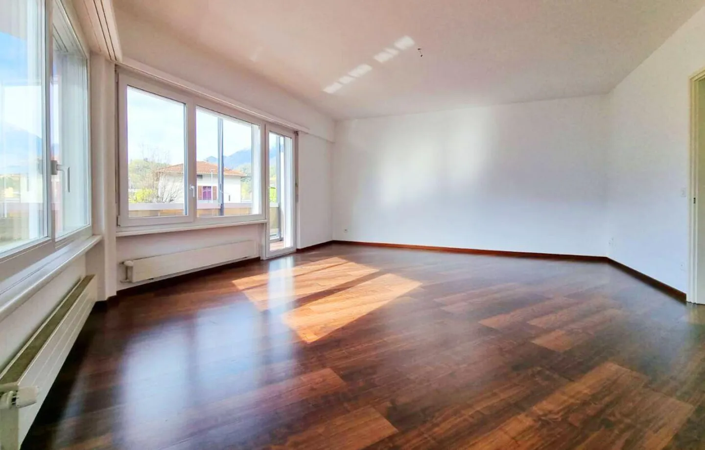 Ertragsgebäude in Locarno - Foto 10 von 22