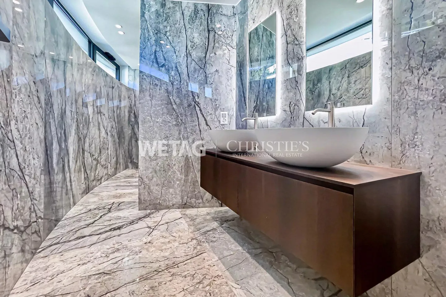 Luxueux appartement duplex de 5,5 pièces avec vue sur le lac Majeur à Ascona à vendre - Photo 6 sur 11