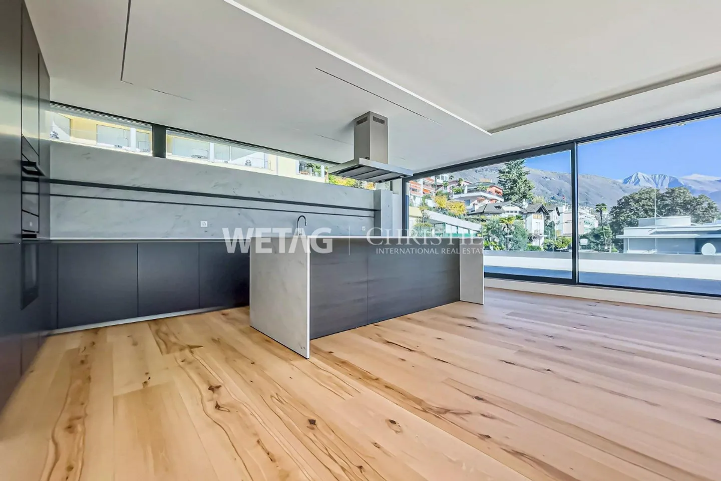Luxueux appartement duplex de 5,5 pièces avec vue sur le lac Majeur à Ascona à vendre - Photo 7 sur 11
