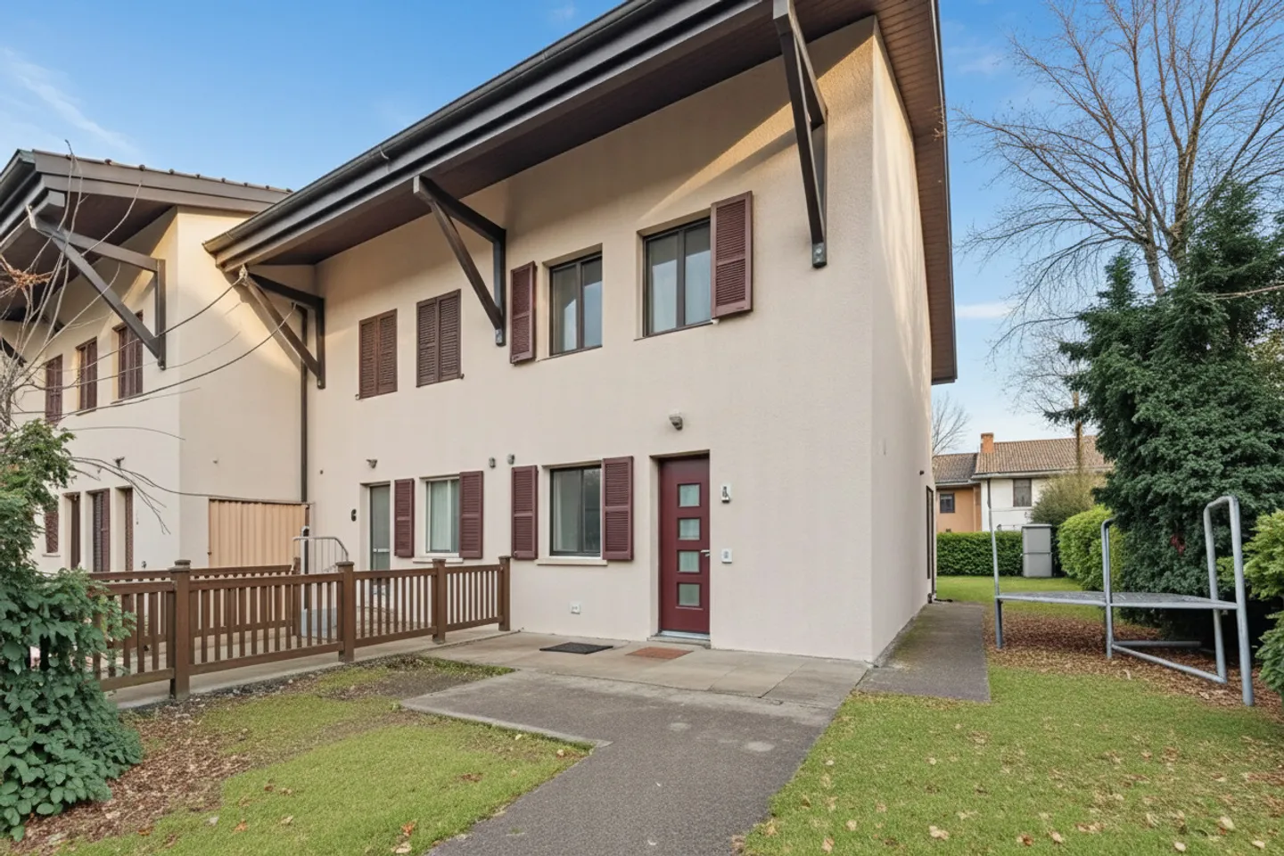 Incantevole casa a schiera con giardino in zona tranquilla - Foto 9 di 10