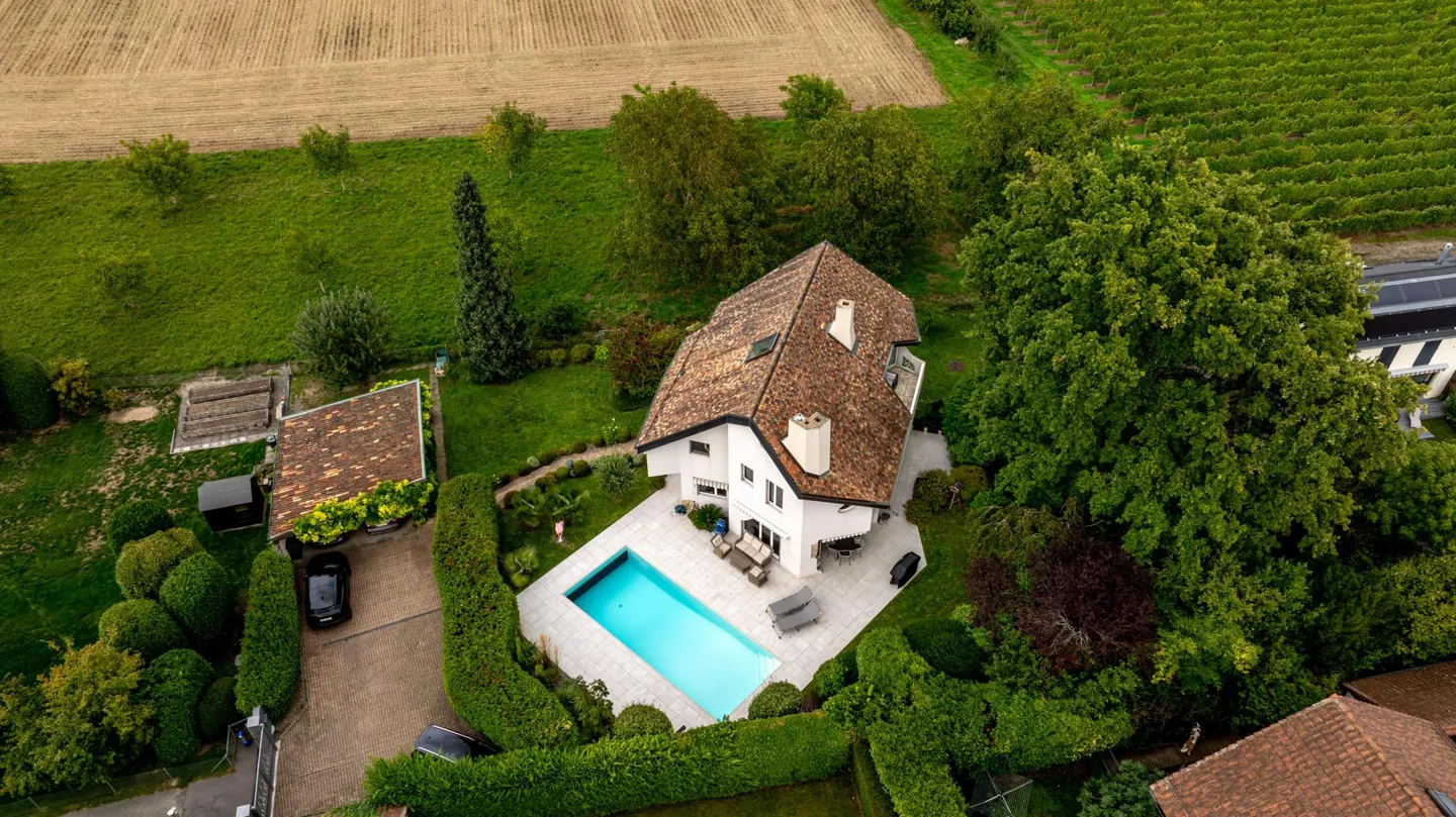 Wunderschöne Villa in Signy - Foto 1 von 7