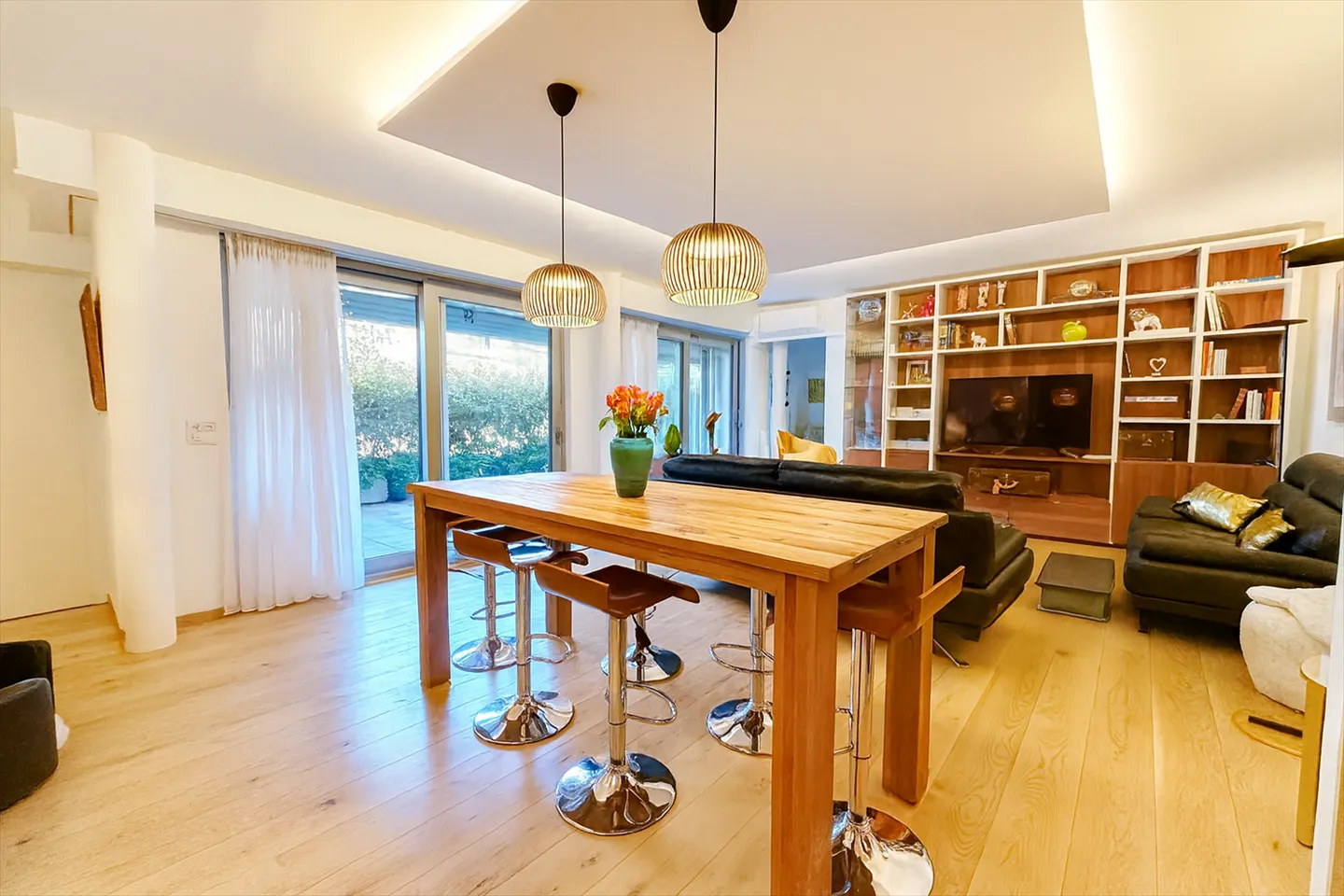 Appartamento moderno con terrazza - Foto 5 di 7