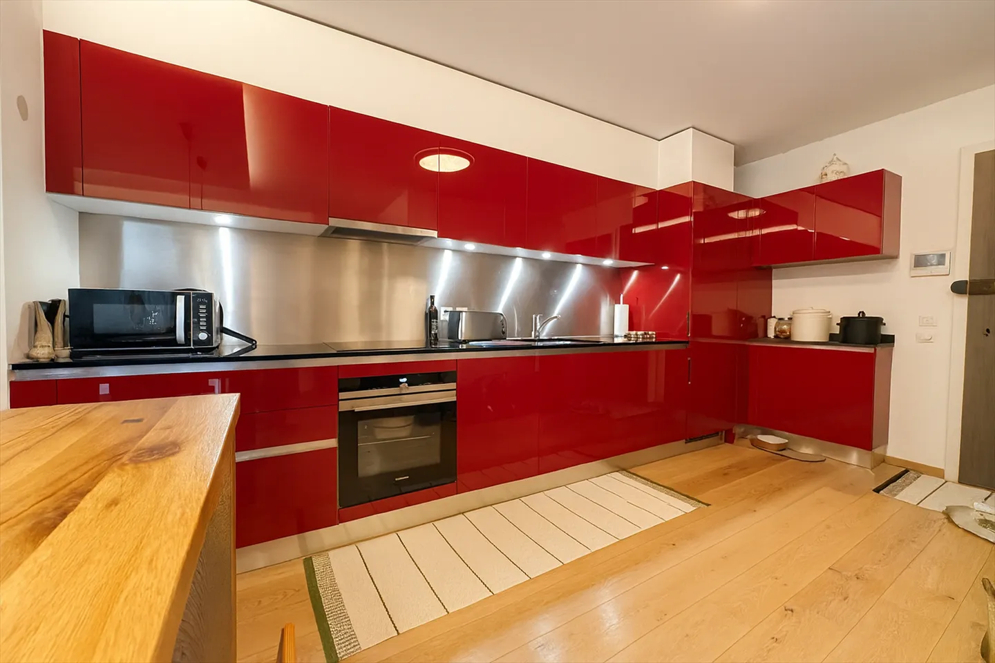 Appartamento moderno con terrazza - Foto 6 di 7