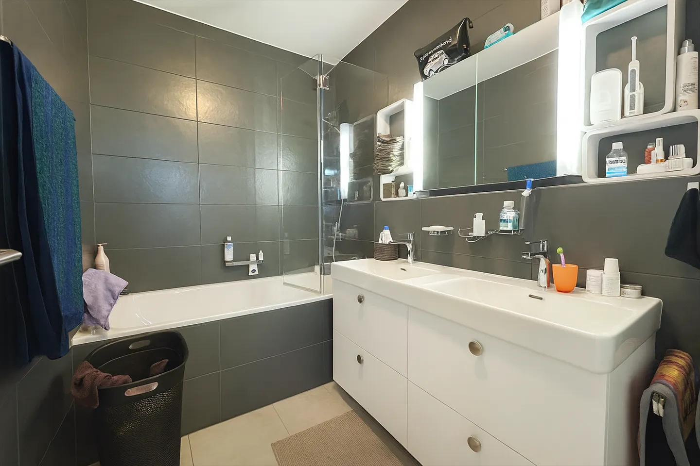 Appartamento moderno con terrazza - Foto 7 di 7