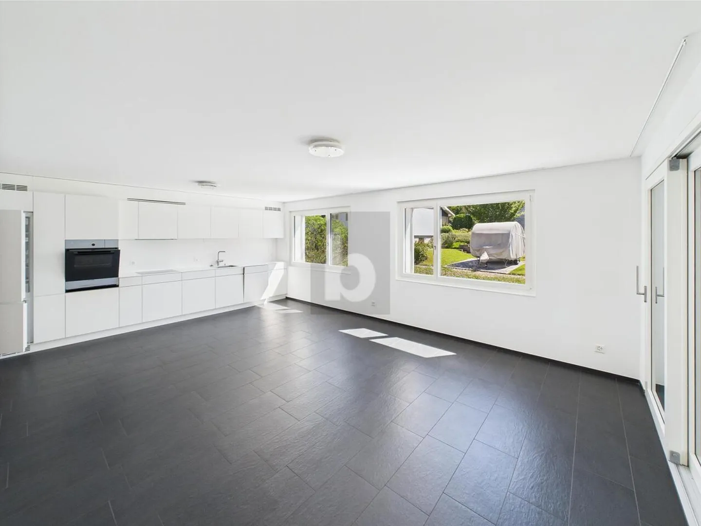 EDLE AUSSTATTUNG IM EIGENTUMSSTANDARD - Foto 1 von 6