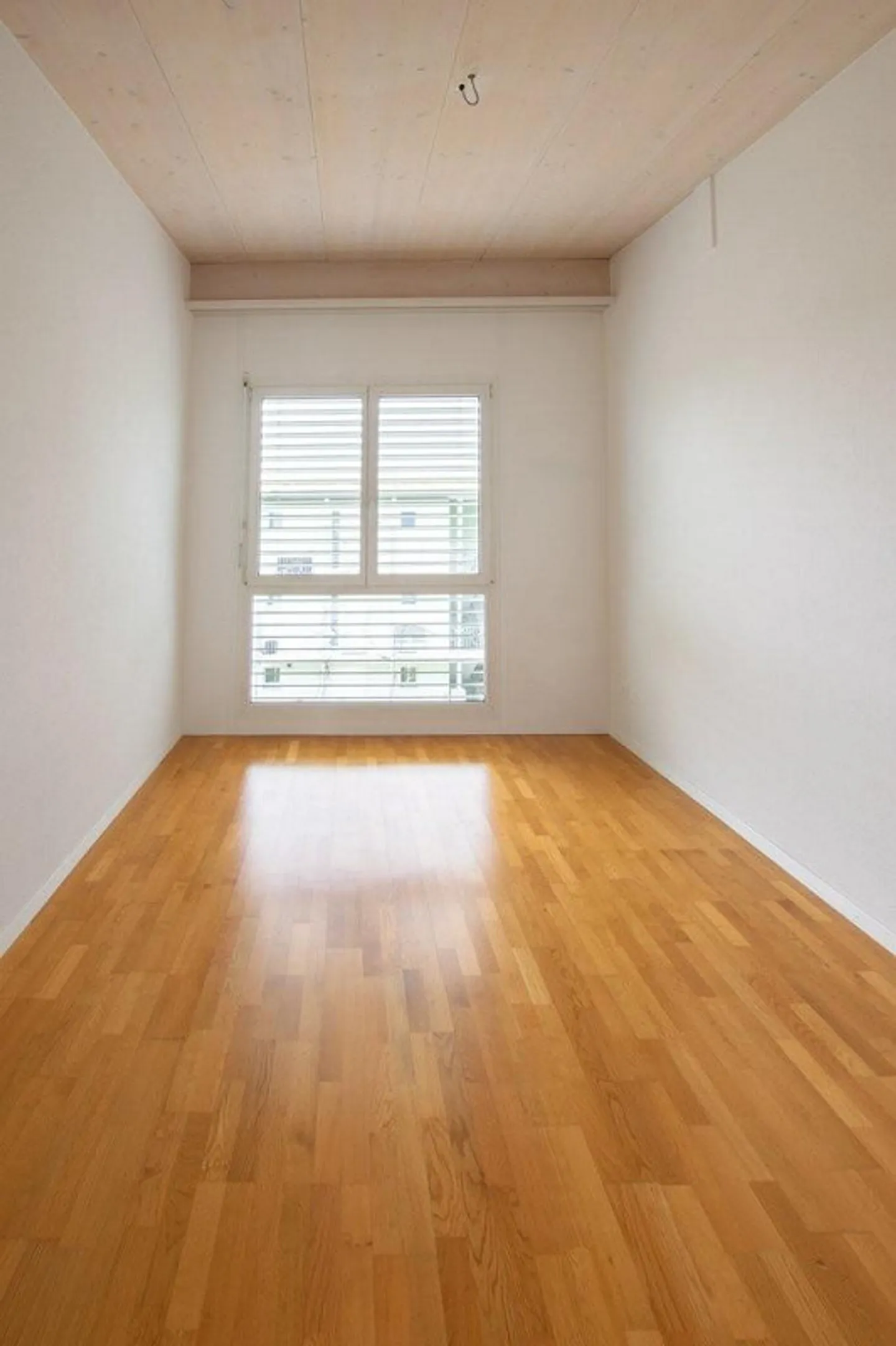 Appartement spacieux avec balcon ensoleillé ! - Photo 4 sur 10