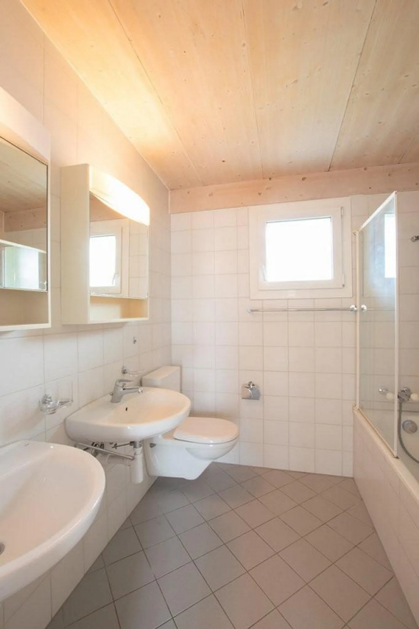 Appartement spacieux avec balcon ensoleillé ! - Photo 7 sur 10
