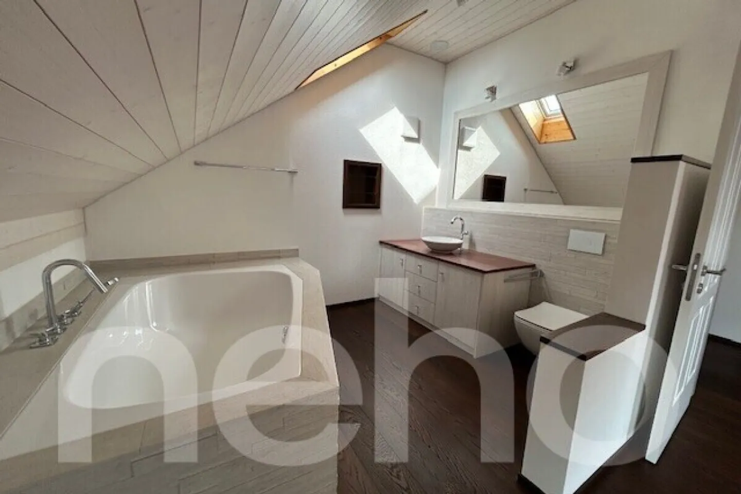 Appartement penthouse exclusif avec vue à Kerzers - Photo 9 sur 10