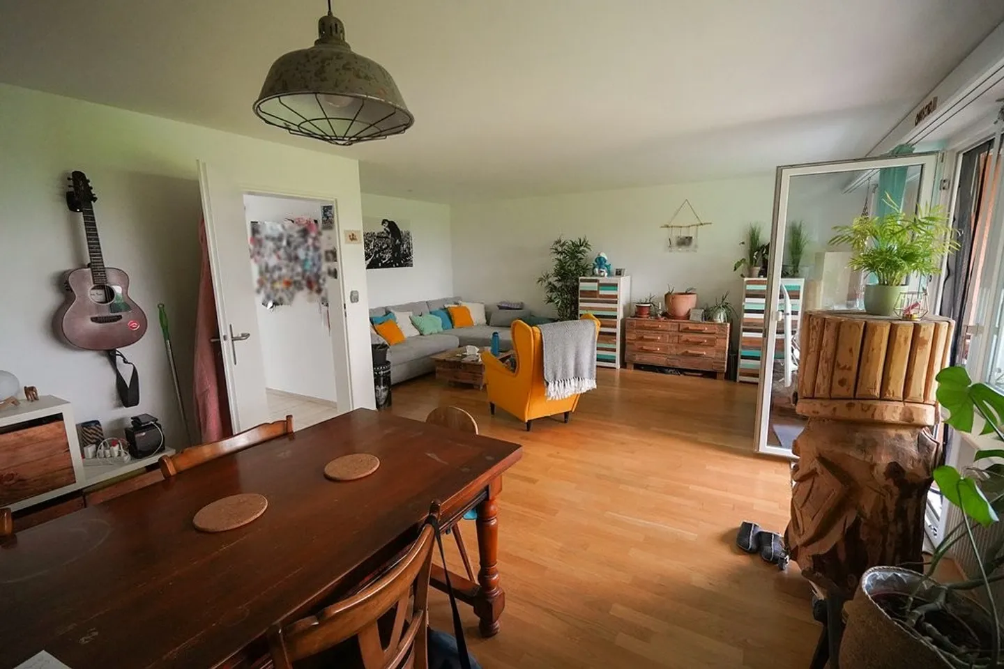 Attraktives renoviertes Doppeleinfamilienhaus - Foto 3 von 11