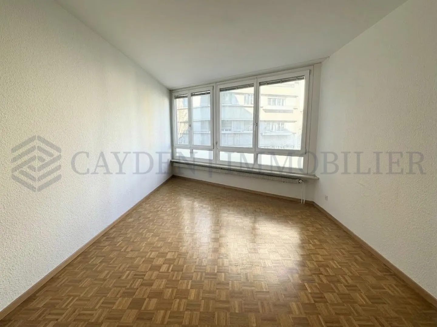 Exclusivity!! Studio with lake view - Photo 4 of 5