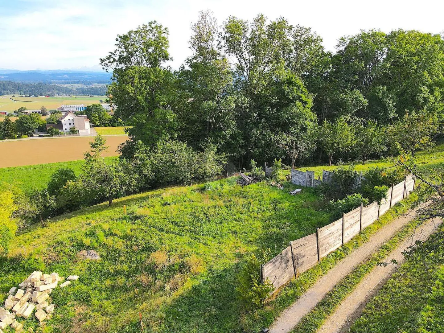 ALPENSICHT DANS UN EMPLACEMENT NON CONSTRUCTIBLE - Photo 2 sur 6